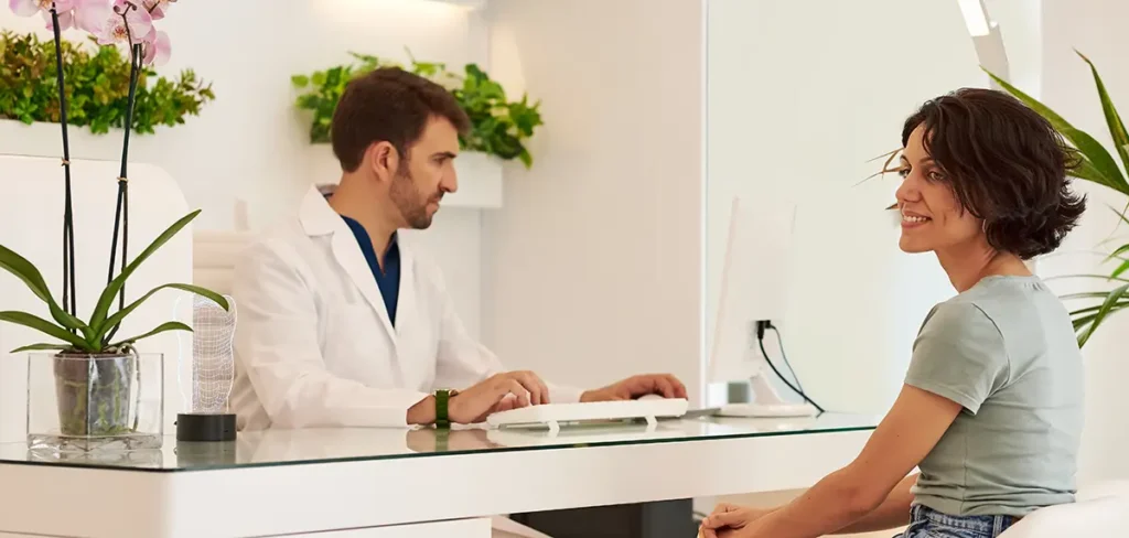 woman seeing holistic doctor